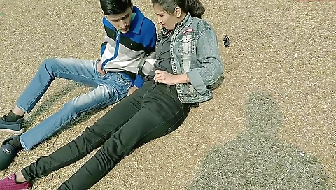 18yrs Boy Fucking 25yrs Girl At Outdoor! Desi Love Sex